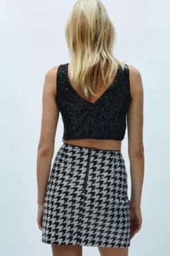 Coast Sequin Dogtooth Mini Skirt 6 Coast Sequin Dogtooth Mini Skirt -Coast Shop bcc03588 mono xl 2 scaled