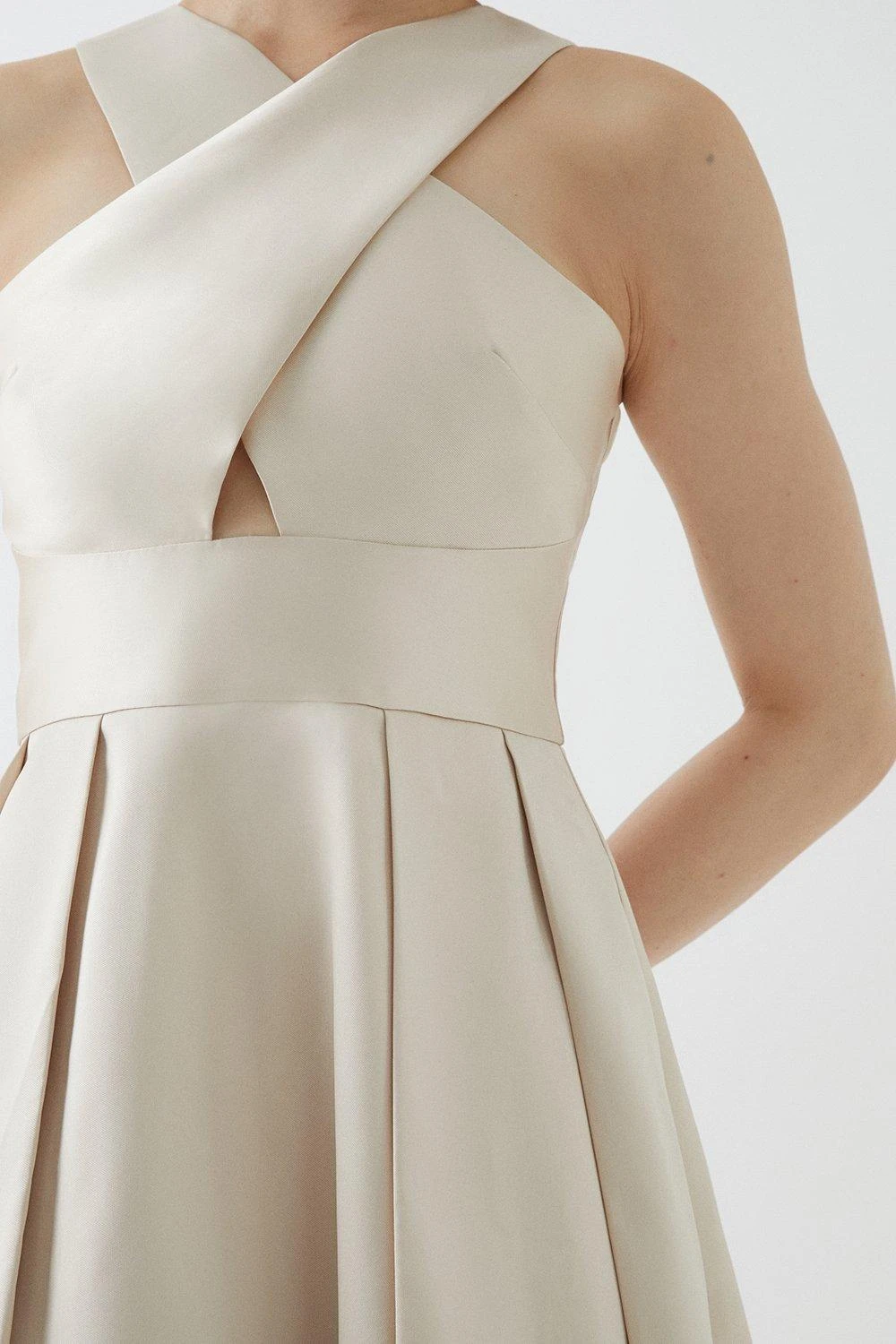 Coast Cross Neck Twill Bridesmaids Dress 2 Coast Cross Neck Twill Bridesmaids Dress - Image 2