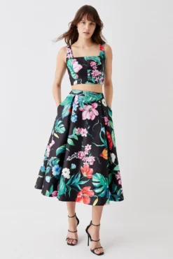 Coast Contrast Trim Printed Crop Top -Coast Shop bcc05718 multi xl 2